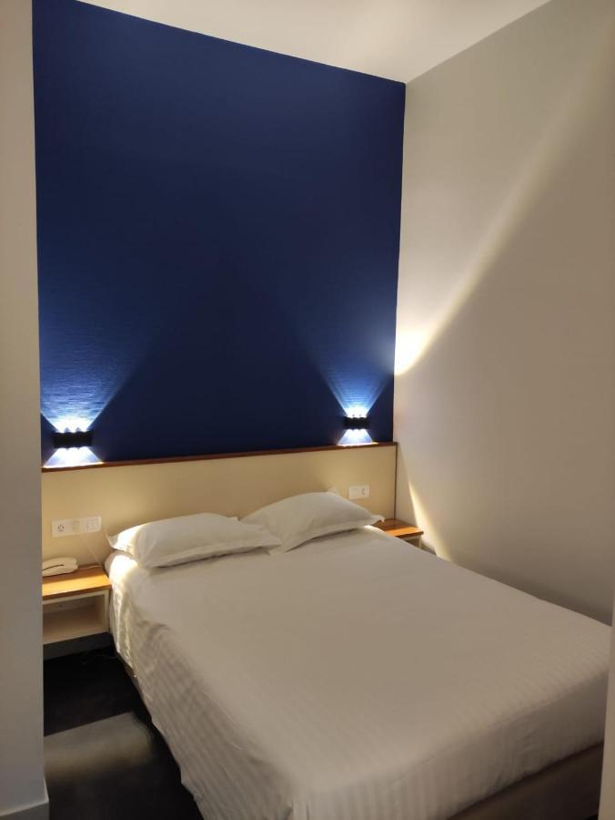 Hotel Des Lices - Angers Kültér fotó